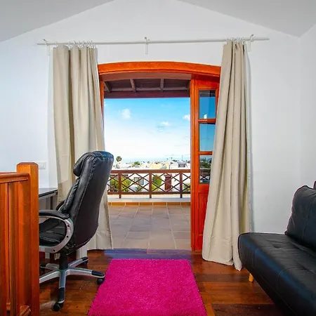 Willa Villas Violet Blue @lizard